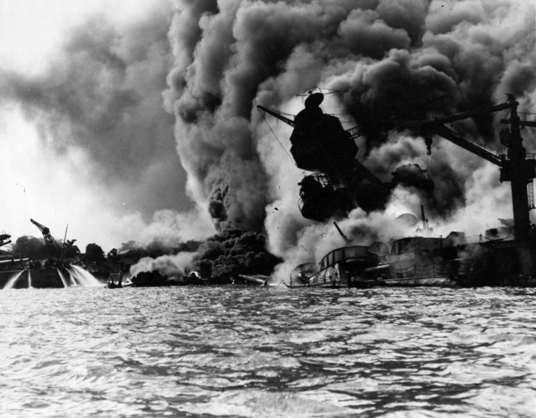 http://legendarylocals.ouroakland.net/wp-content/uploads/2020/08/Pearl_Harbor_Attack_7_December_1941_-_80-G-199421-768x599.jpg